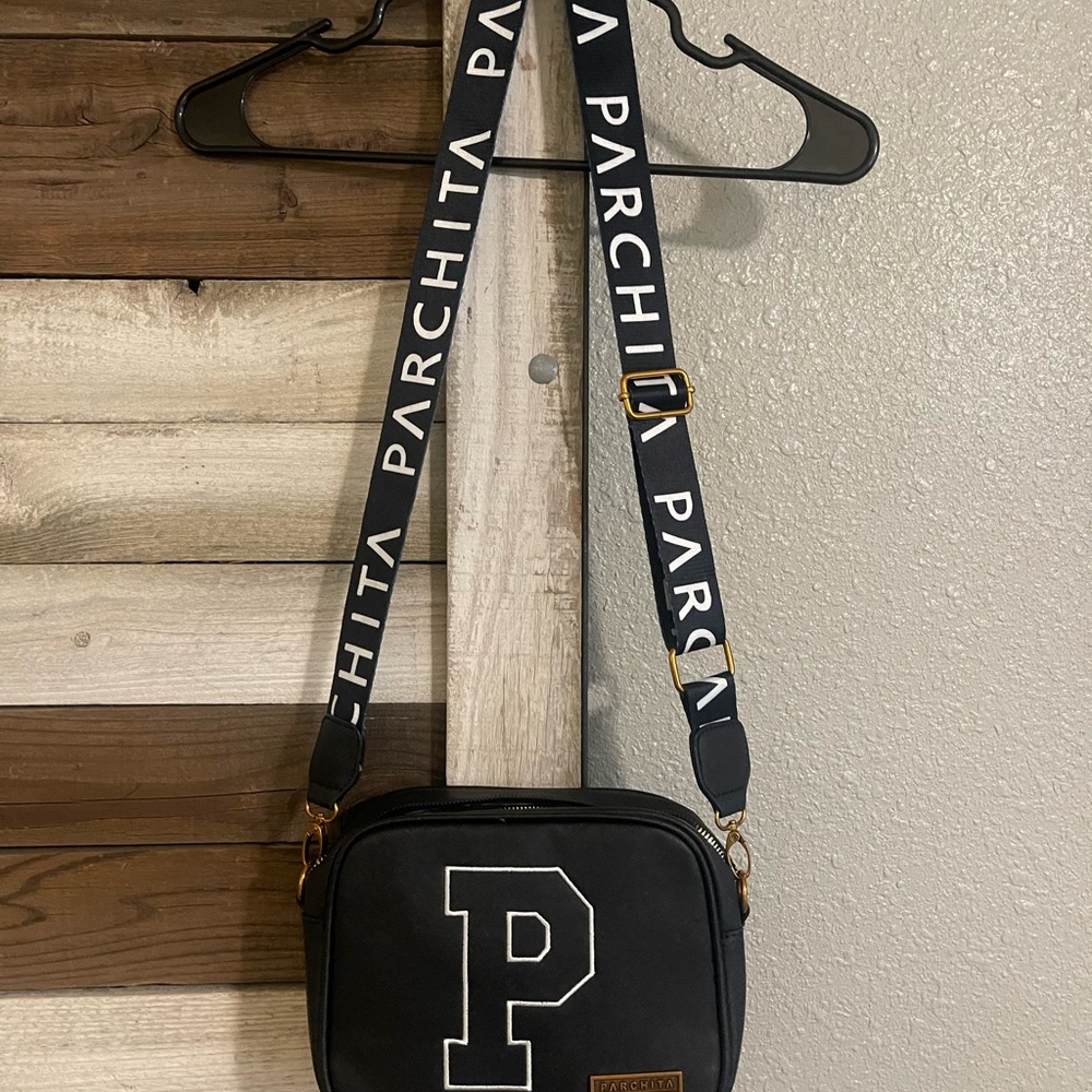 Parchita Crossbody Bag